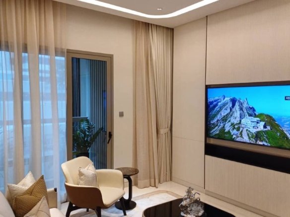 Pavilion Square KL, Direct Mall access and KLCC view