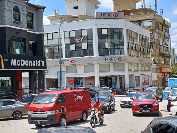 USJ Taipan - Bustling Commercial Heart of Subang Jaya