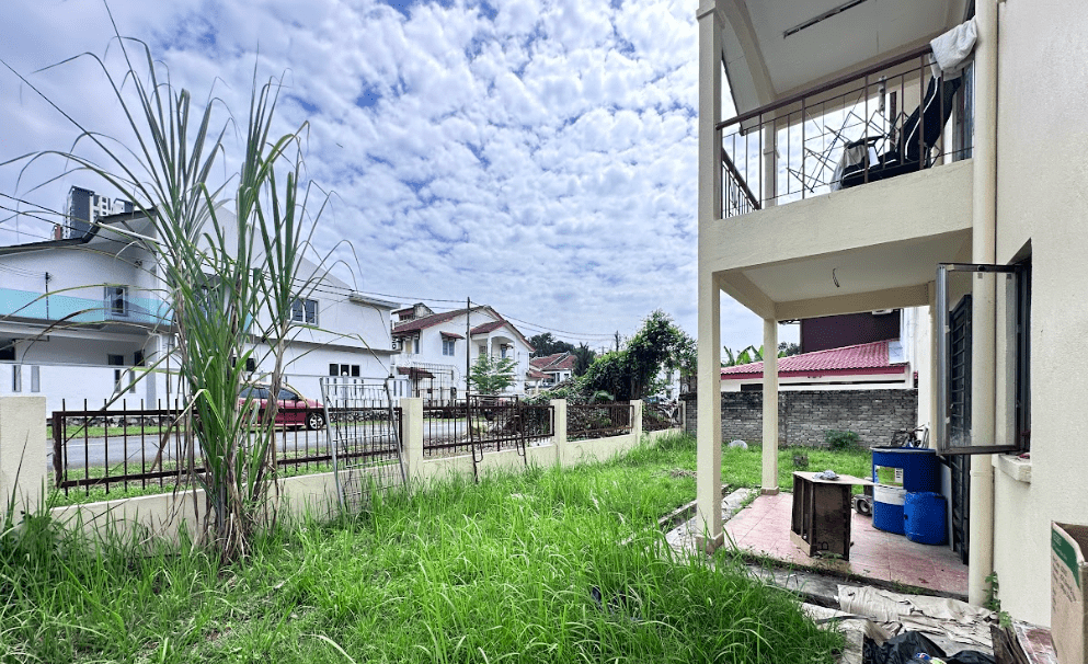 Puchong Corner Terrace House for Sale - Extra Land and Value