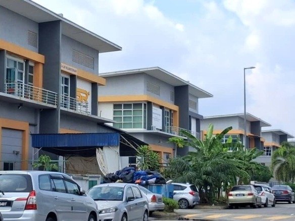 Puchong Semi-d Factory Industrial Property for Sale or Rent
