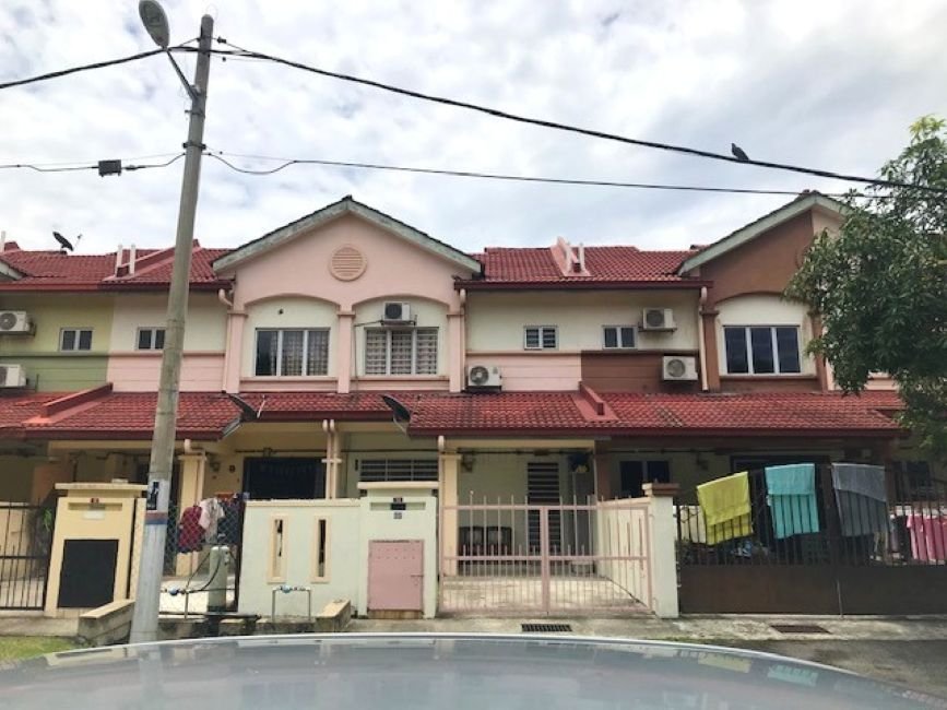Puchong Landed House for Sale Below RM500k
